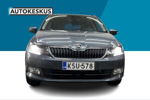 Skoda Fabia esikatselu 2