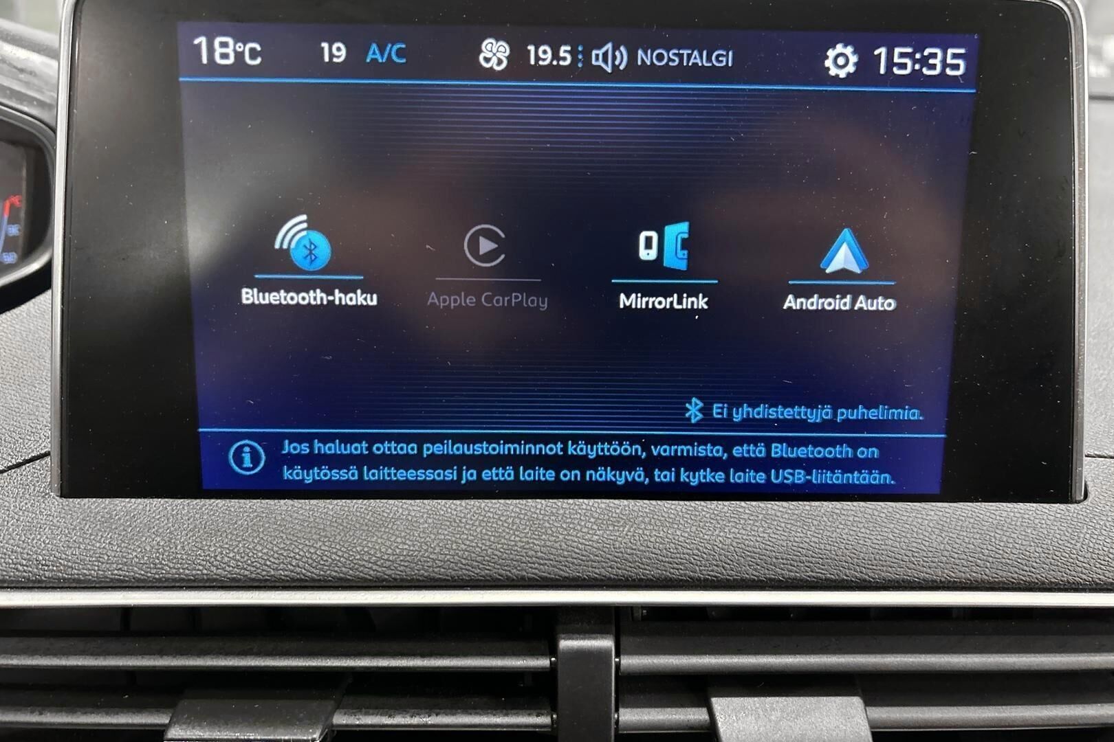 Peugeot 3008 iso kuva 16