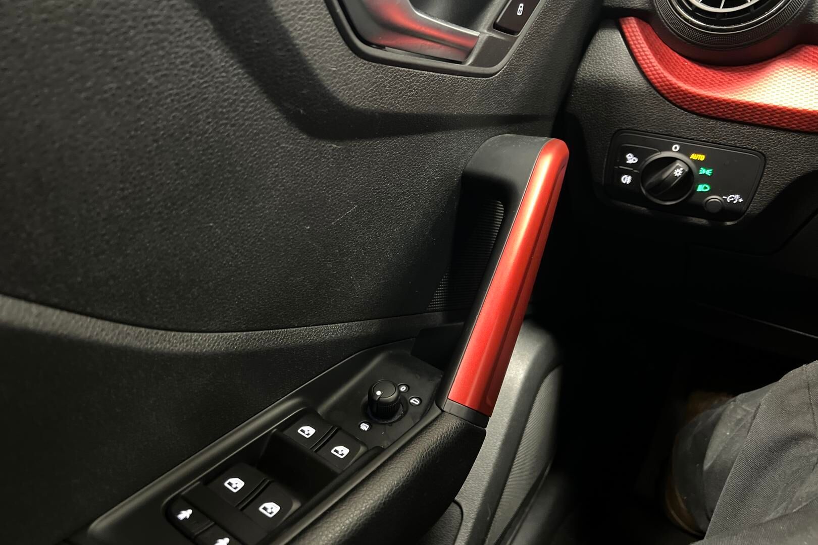 Audi Q2 iso kuva 20