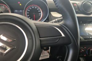 Suzuki Swift esikatselu 18