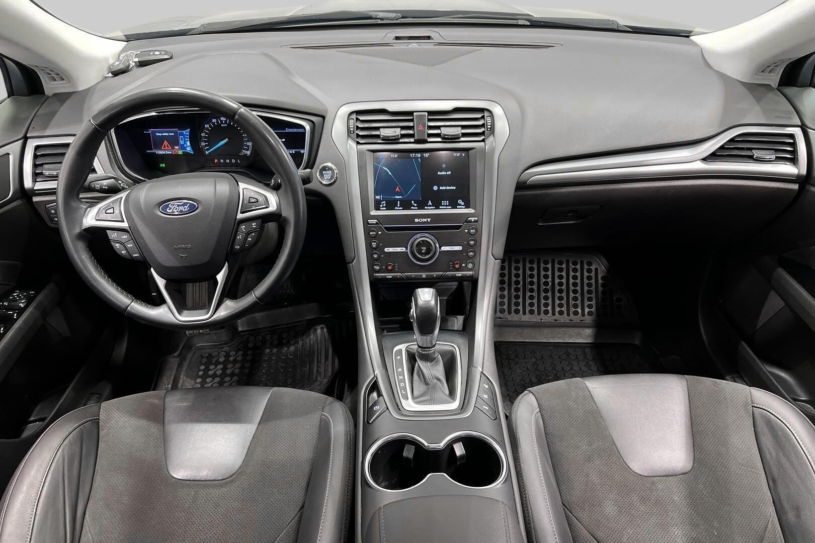 Ford Mondeo iso kuva 11
