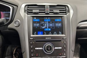 Ford Mondeo esikatselu 17