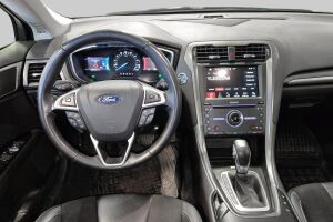 Ford Mondeo esikatselu 2