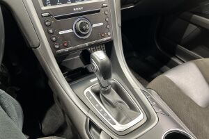 Ford Mondeo esikatselu 20