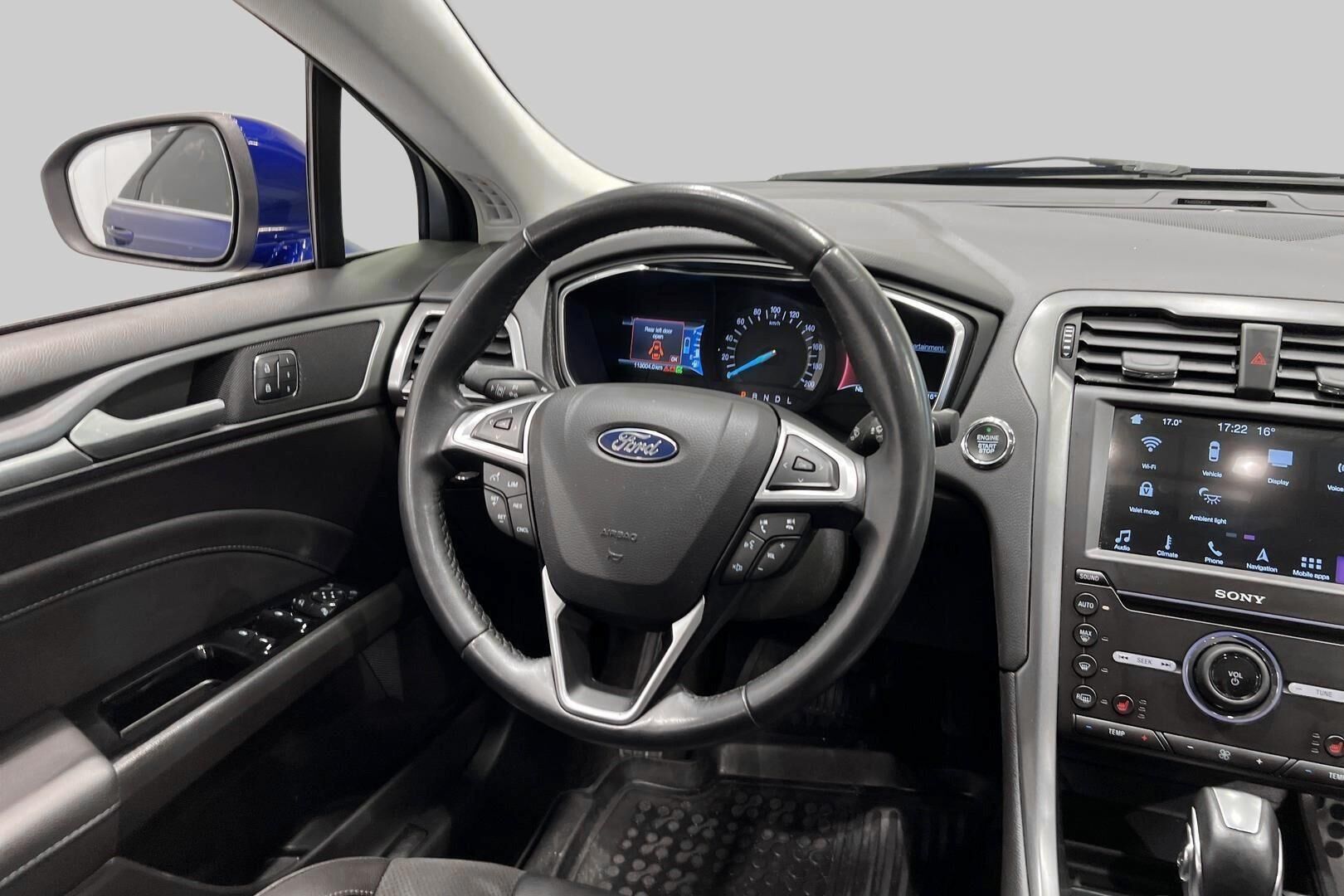 Ford Mondeo iso kuva 27