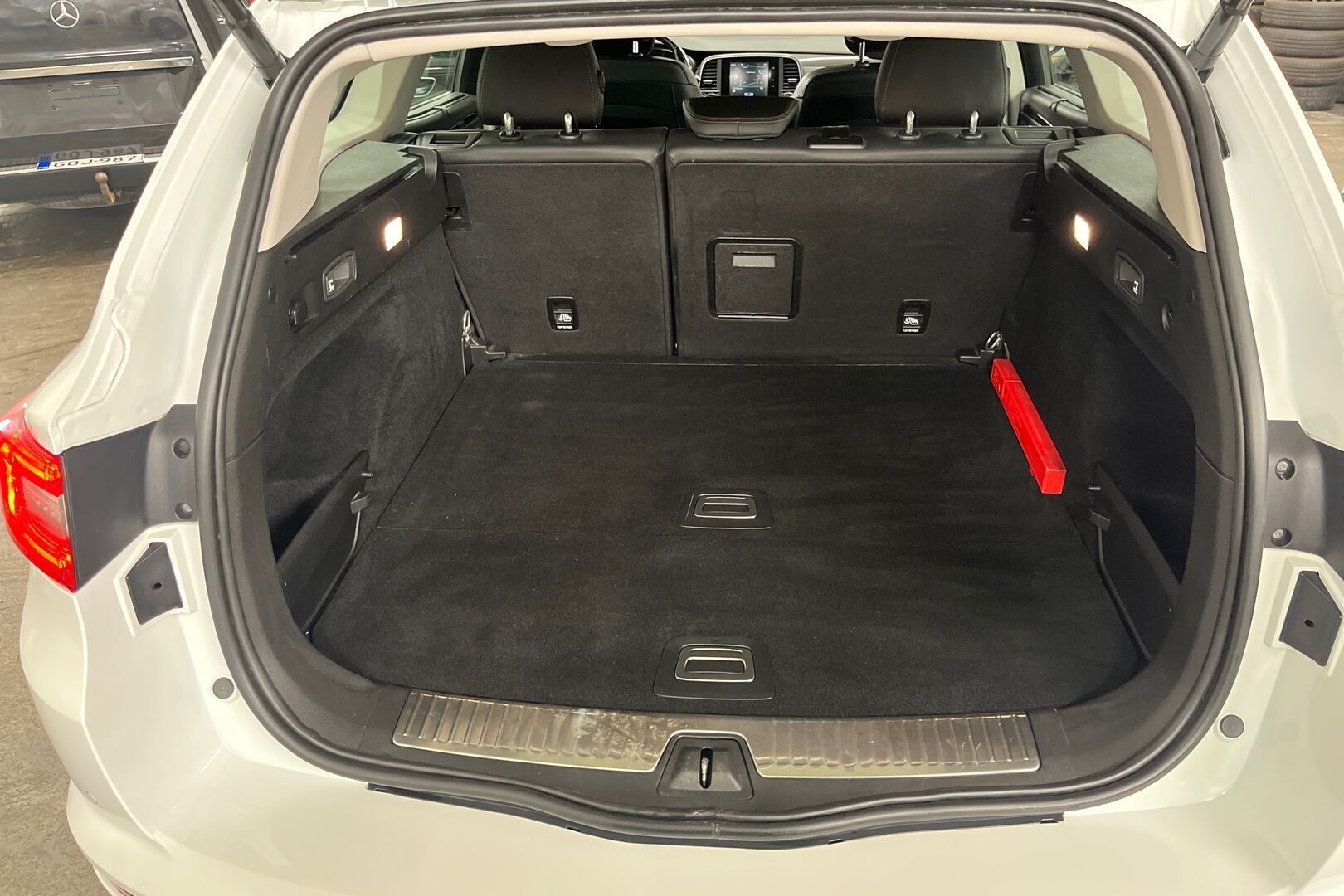 Renault Talisman iso kuva 10