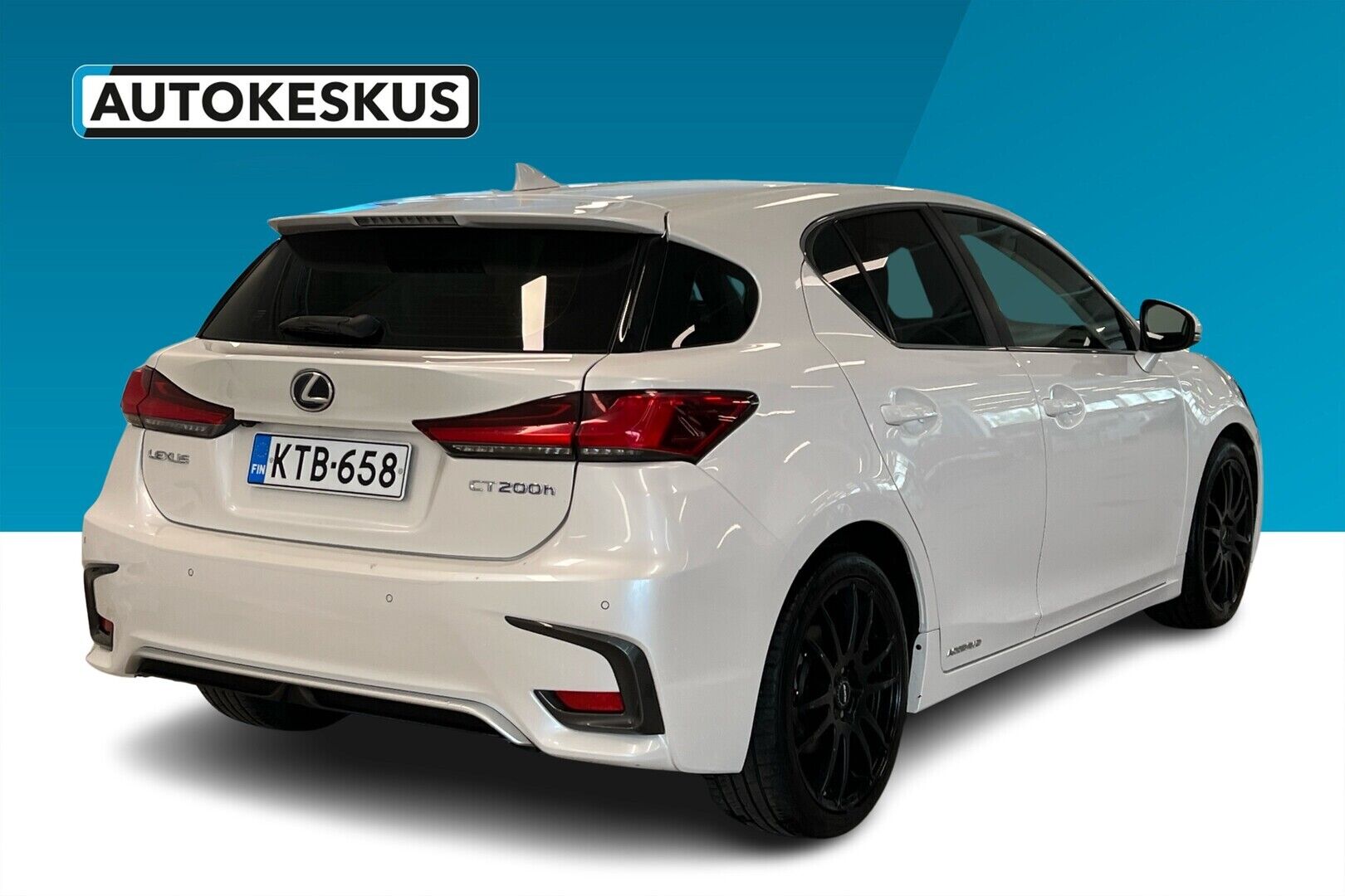 Lexus CT iso kuva 1