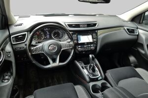 Nissan Qashqai esikatselu 2