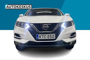 Nissan Qashqai esikatselu 1