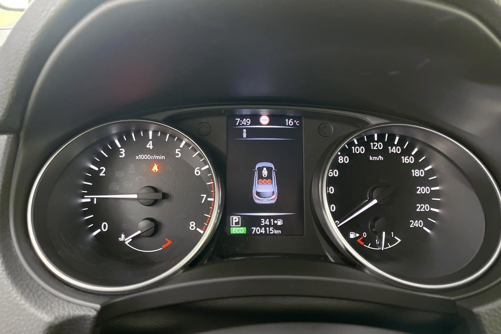 Nissan Qashqai iso kuva 12