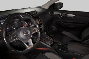 Nissan Qashqai esikatselu 1