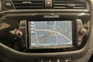 Kia cee'd esikatselu 16