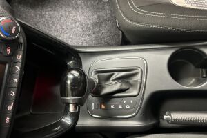 Kia cee'd esikatselu 19