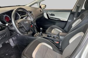 Kia cee'd esikatselu 9
