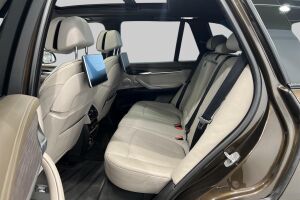 BMW X5 esikatselu 10