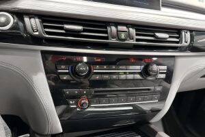 BMW X5 esikatselu 20