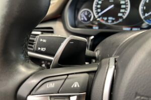 BMW X5 esikatselu 27