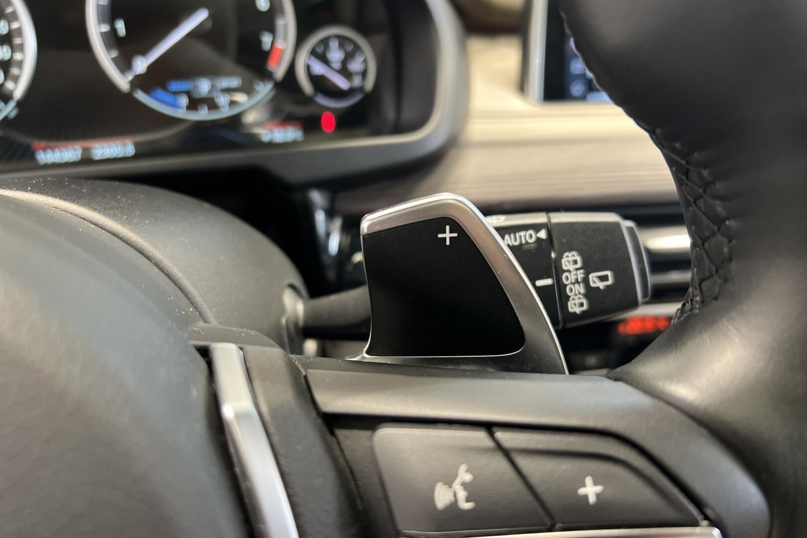 BMW X5 iso kuva 28