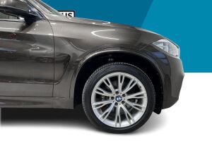 BMW X5 esikatselu 38
