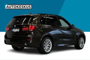 BMW X5 esikatselu 5