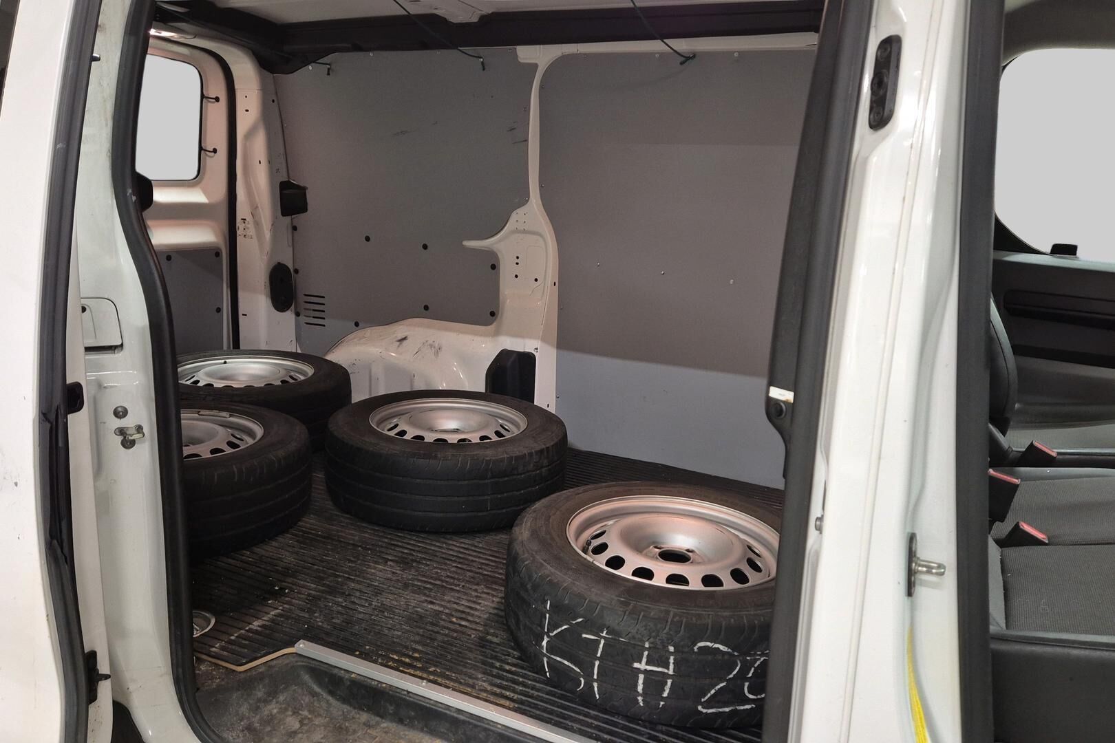 Toyota Proace iso kuva 3