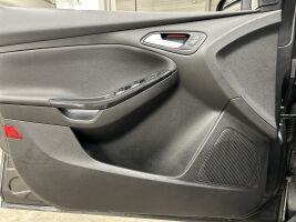 Ford Focus esikatselu 19