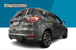 Ford Kuga esikatselu 20