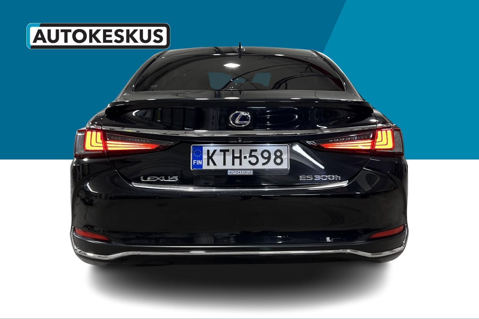 Lexus ES iso kuva 6