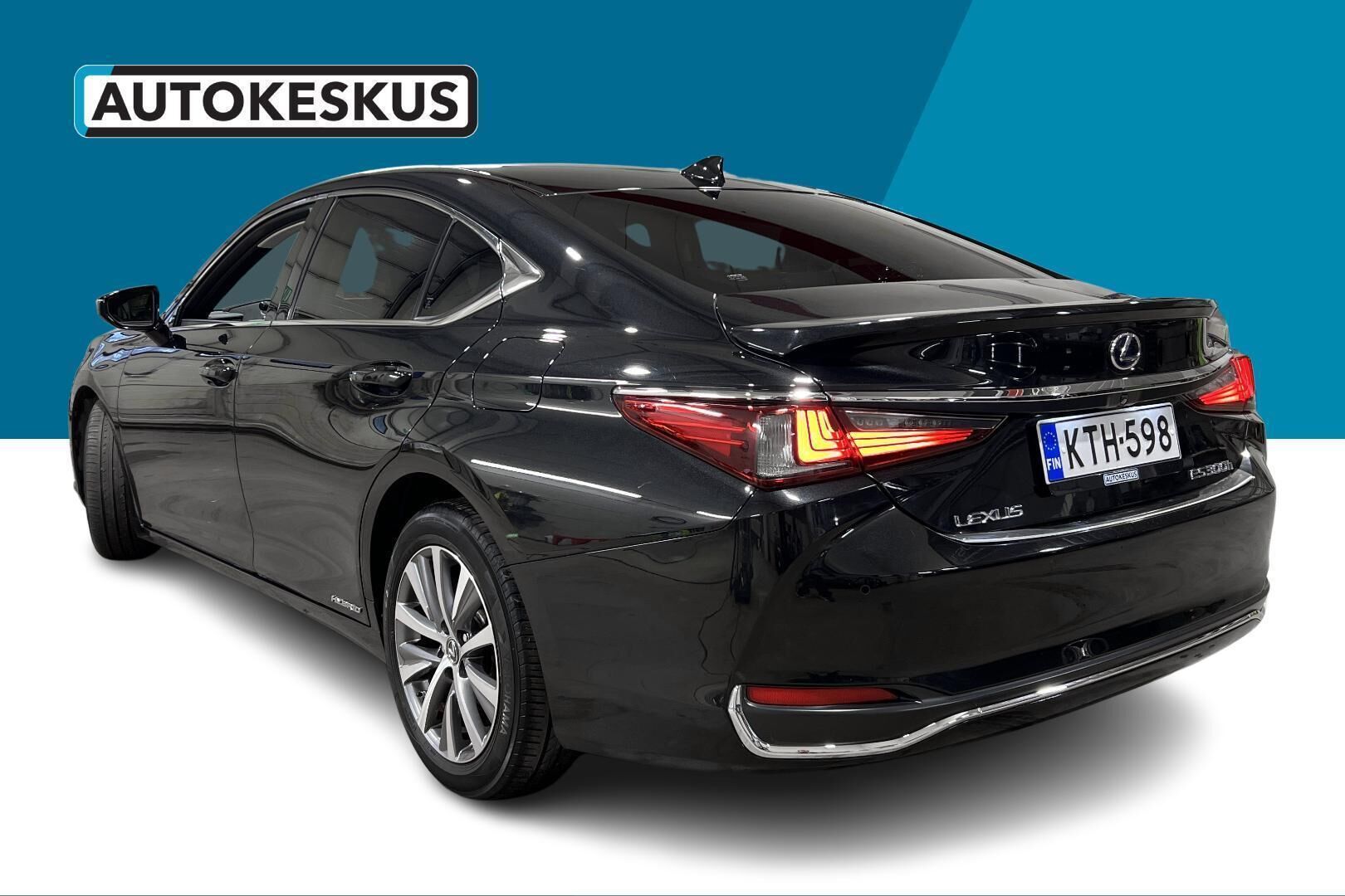 Lexus ES iso kuva 7
