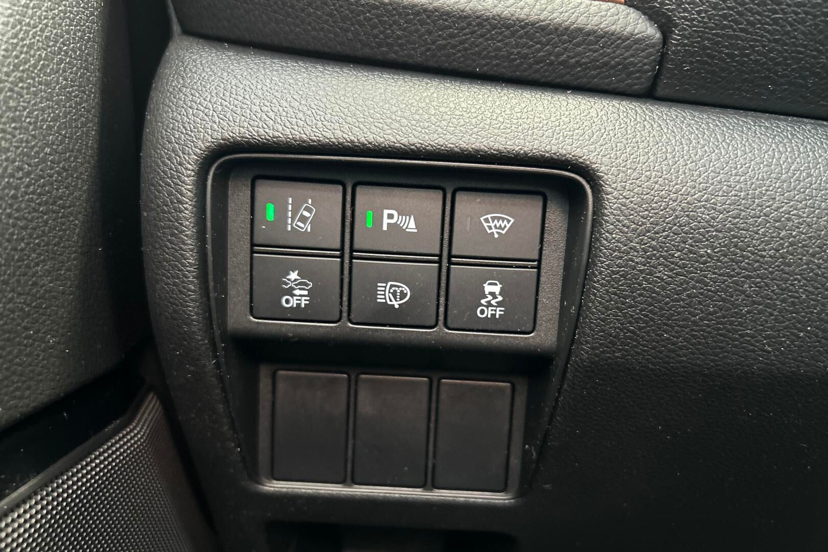 Honda CR-V iso kuva 22