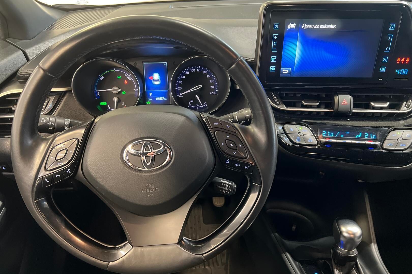 Toyota C-HR iso kuva 26