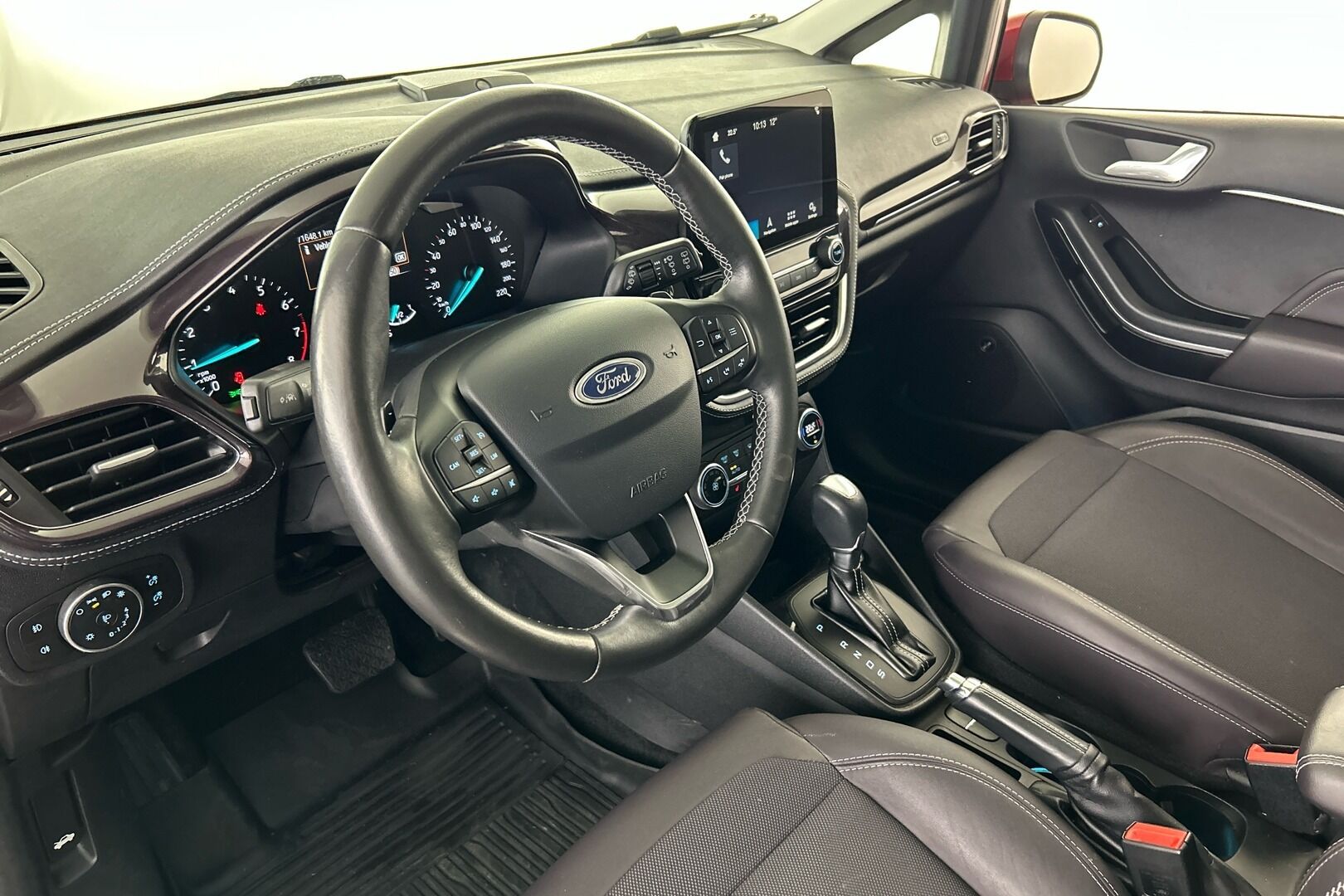 Ford Fiesta iso kuva 3