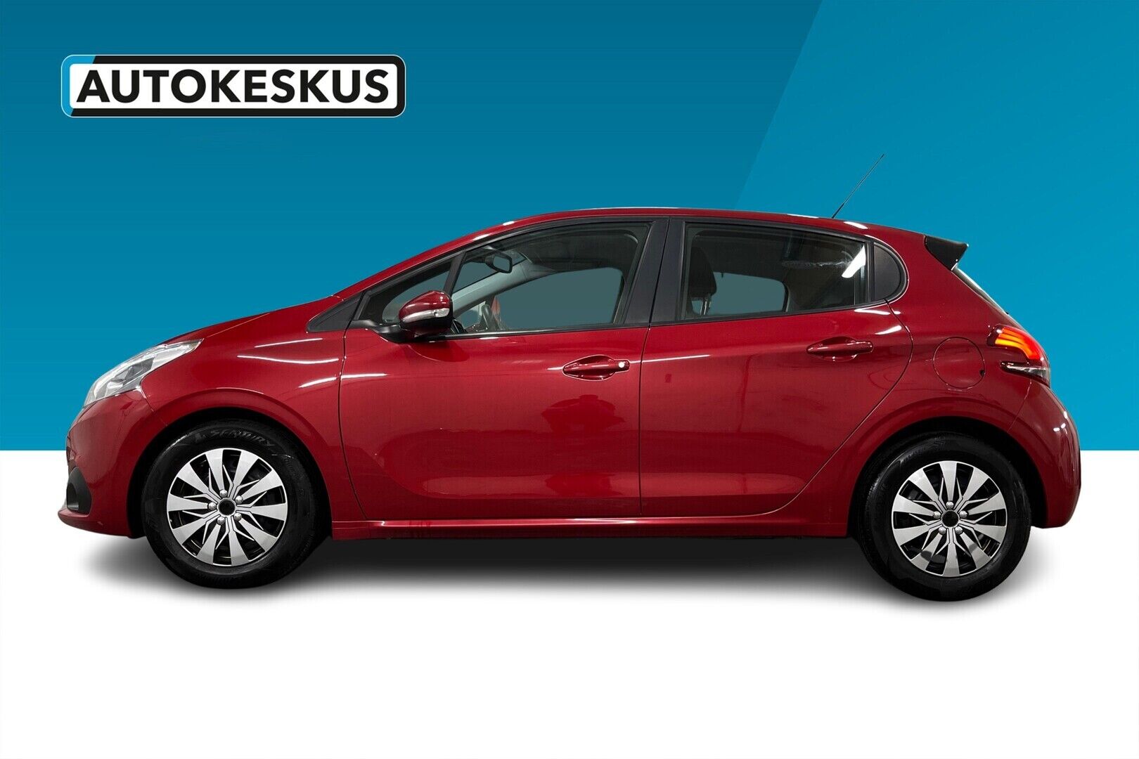 Peugeot 208 iso kuva 4