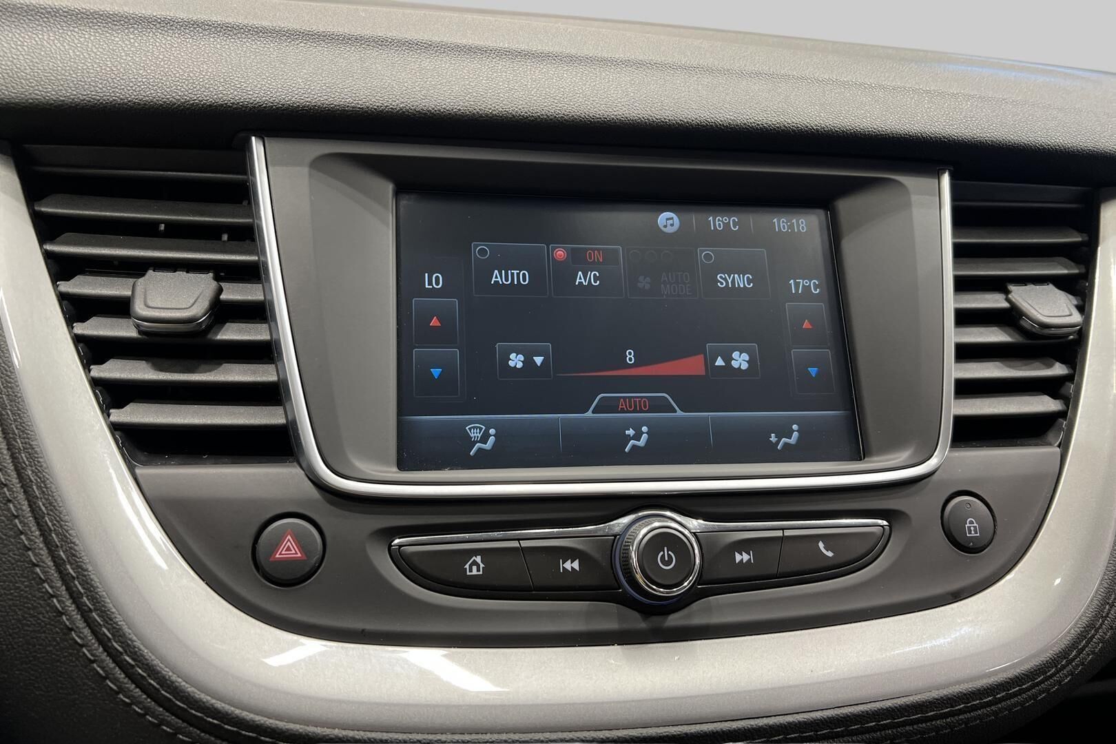 Opel Grandland X iso kuva 18