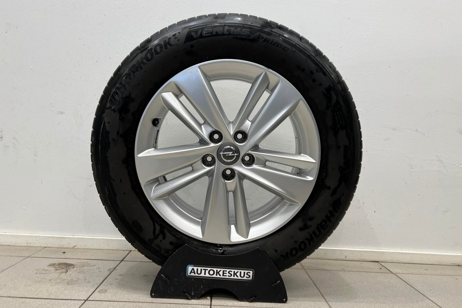 Opel Grandland X iso kuva 24
