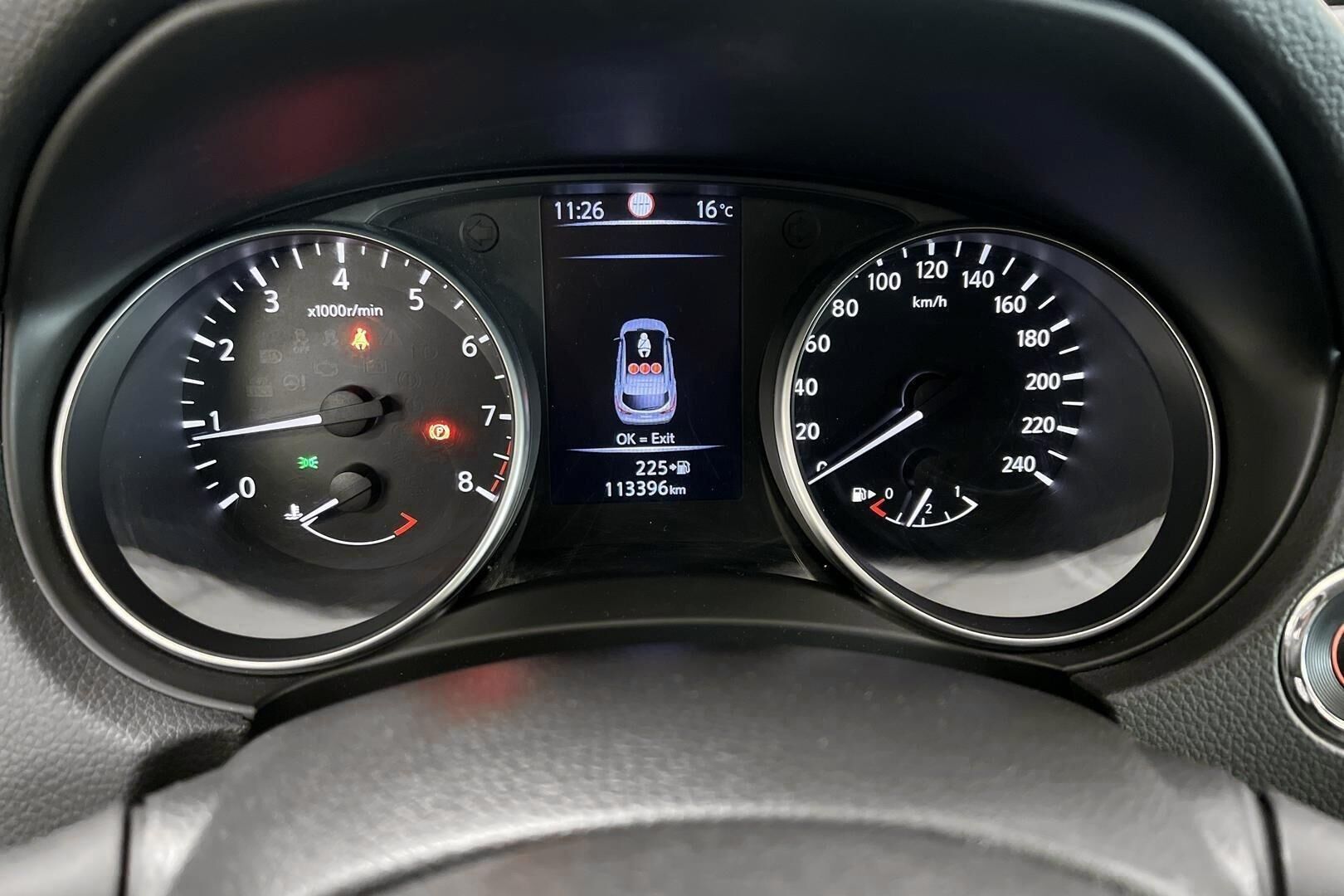Nissan Qashqai iso kuva 14