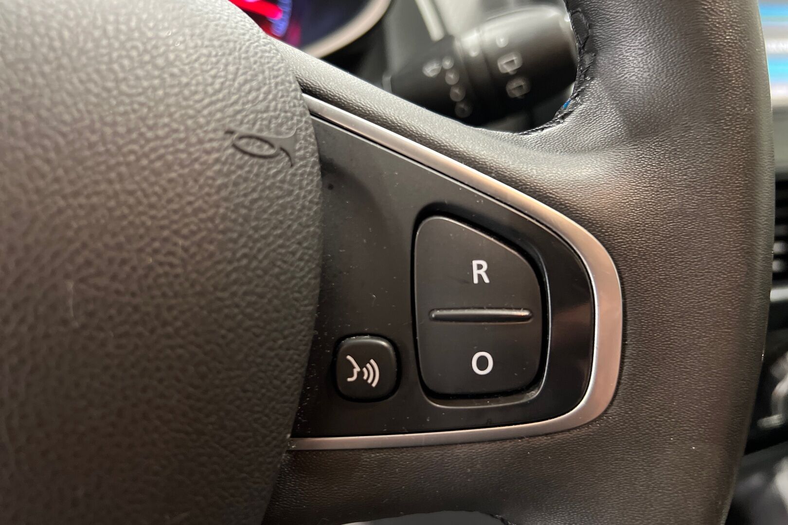 Renault Clio iso kuva 10