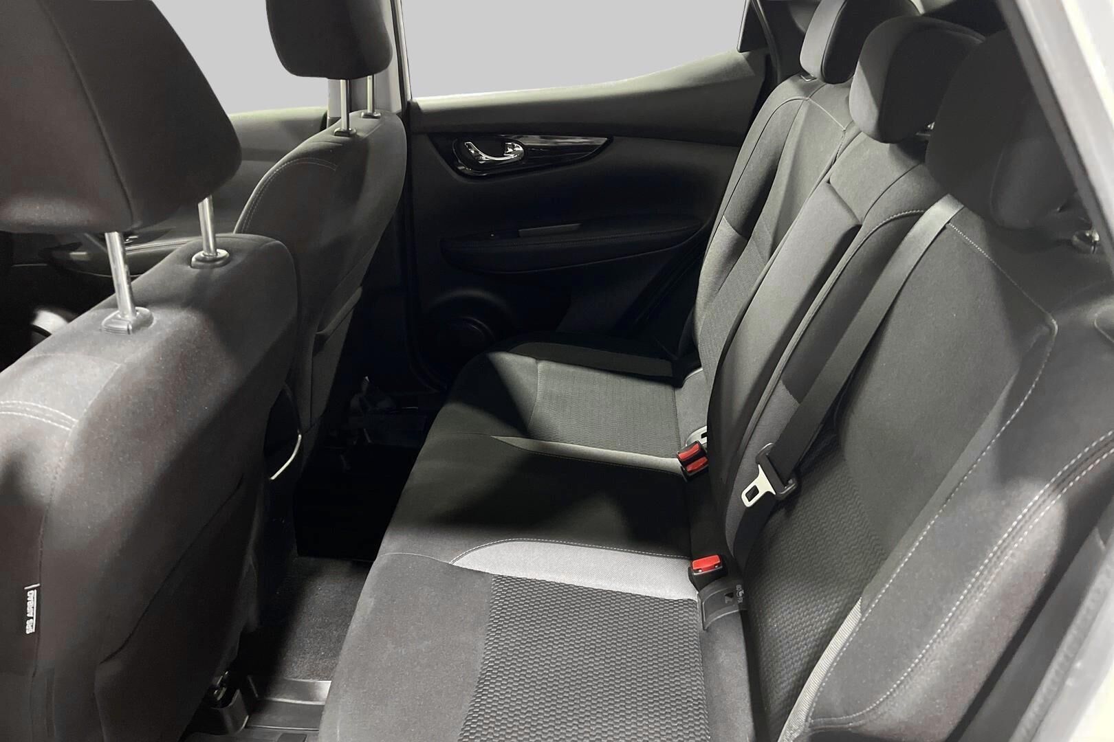 Nissan Qashqai iso kuva 10