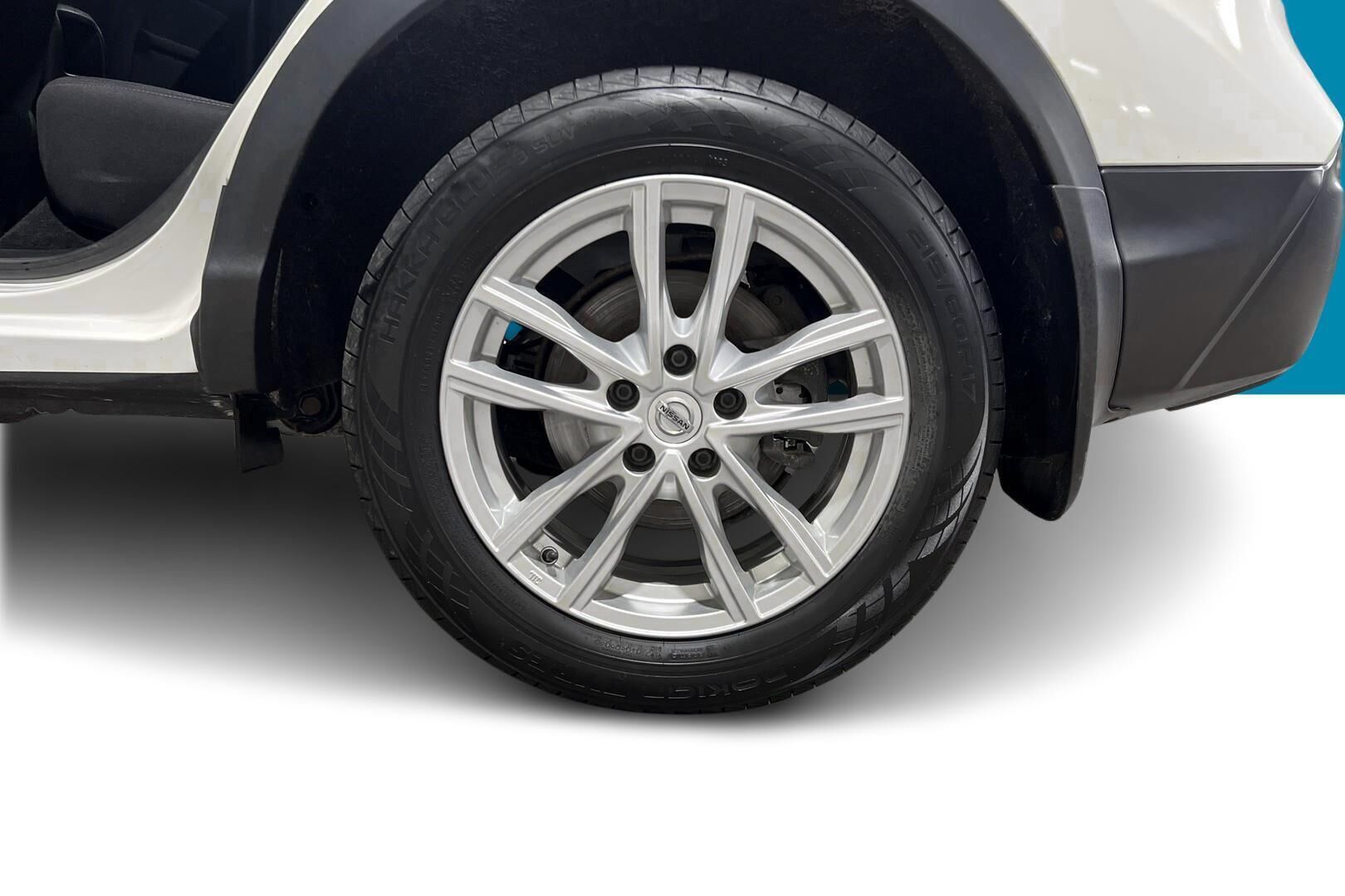 Nissan Qashqai iso kuva 13