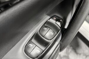 Nissan Qashqai esikatselu 16