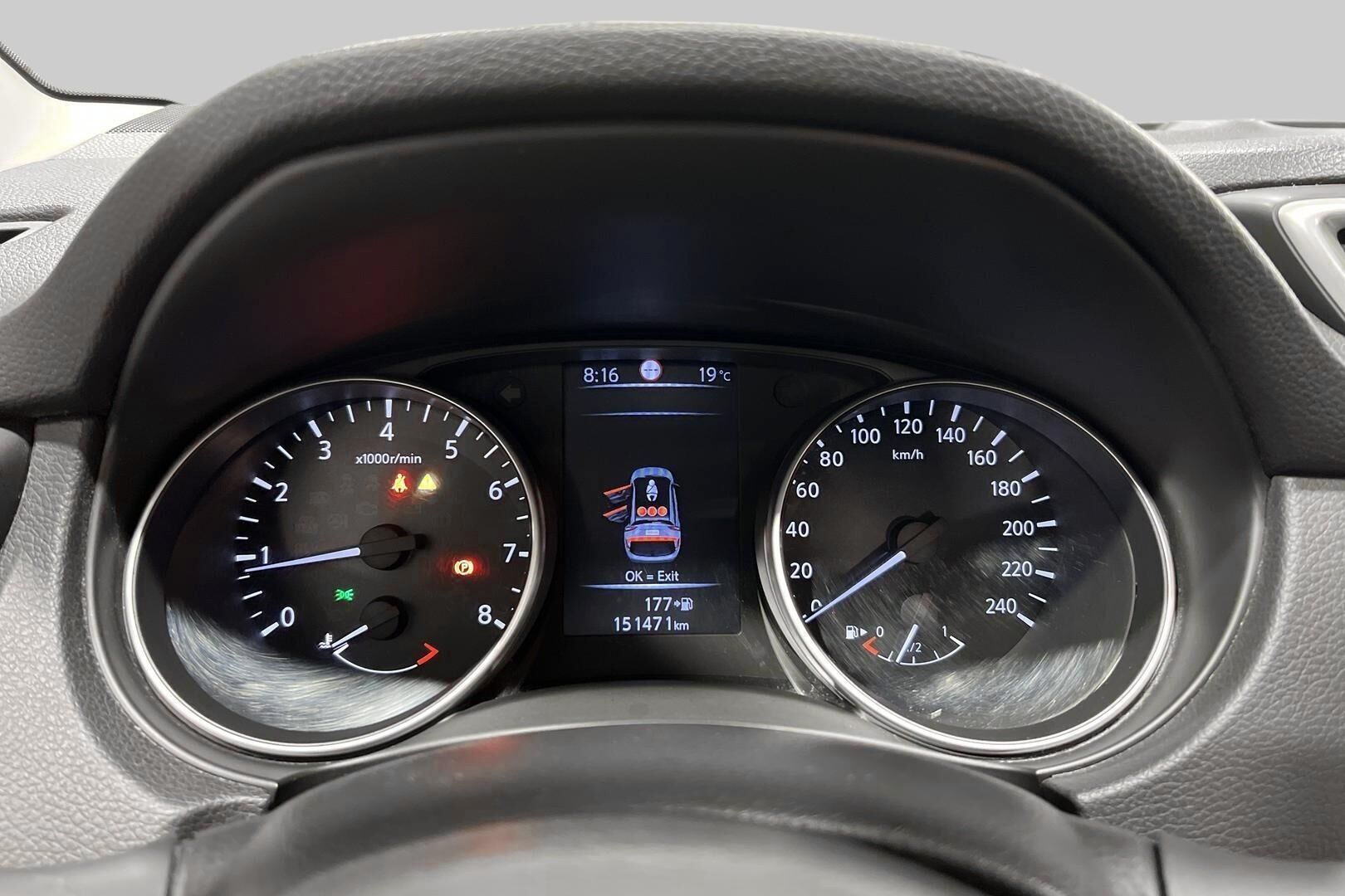 Nissan Qashqai iso kuva 22