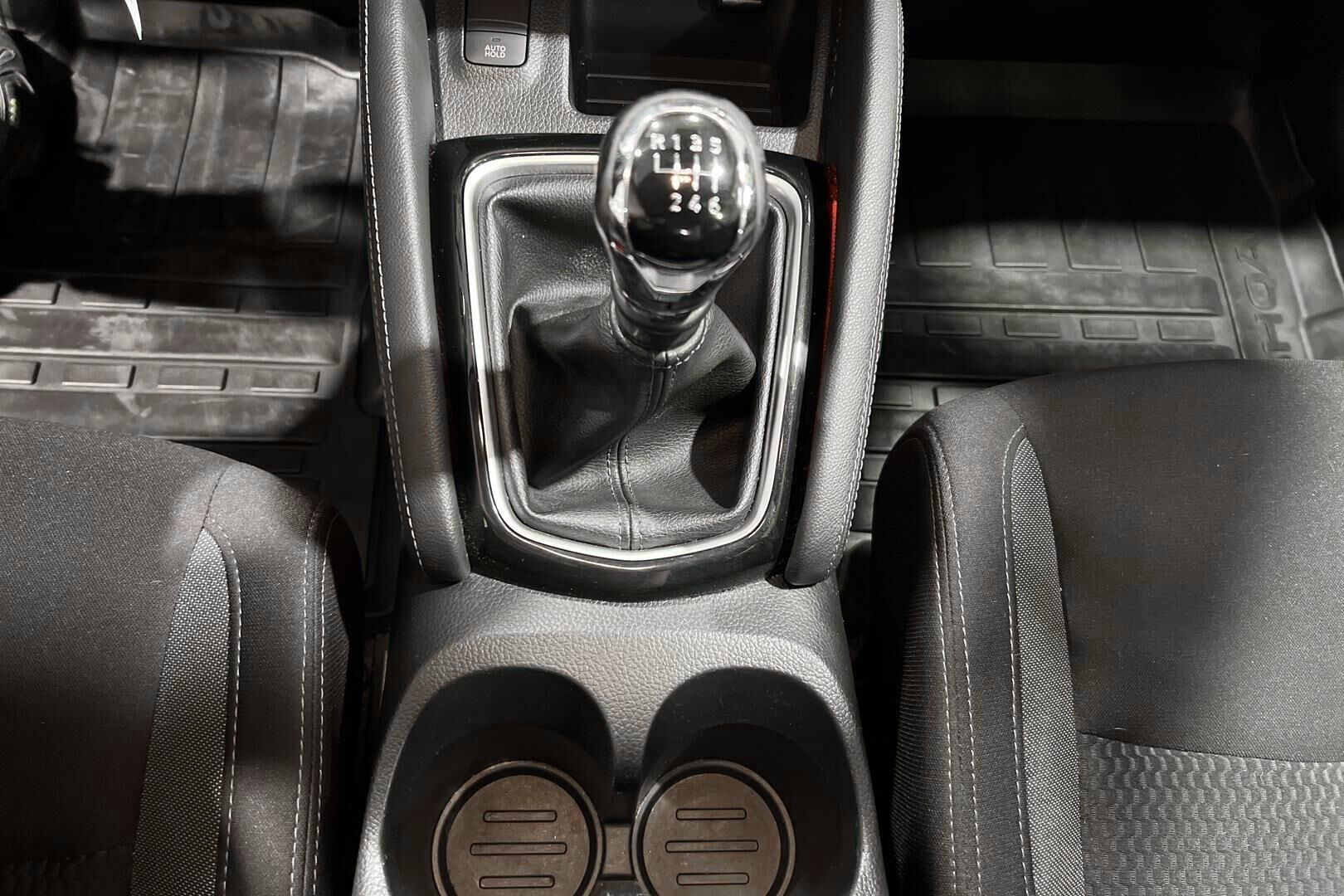 Nissan Qashqai iso kuva 24