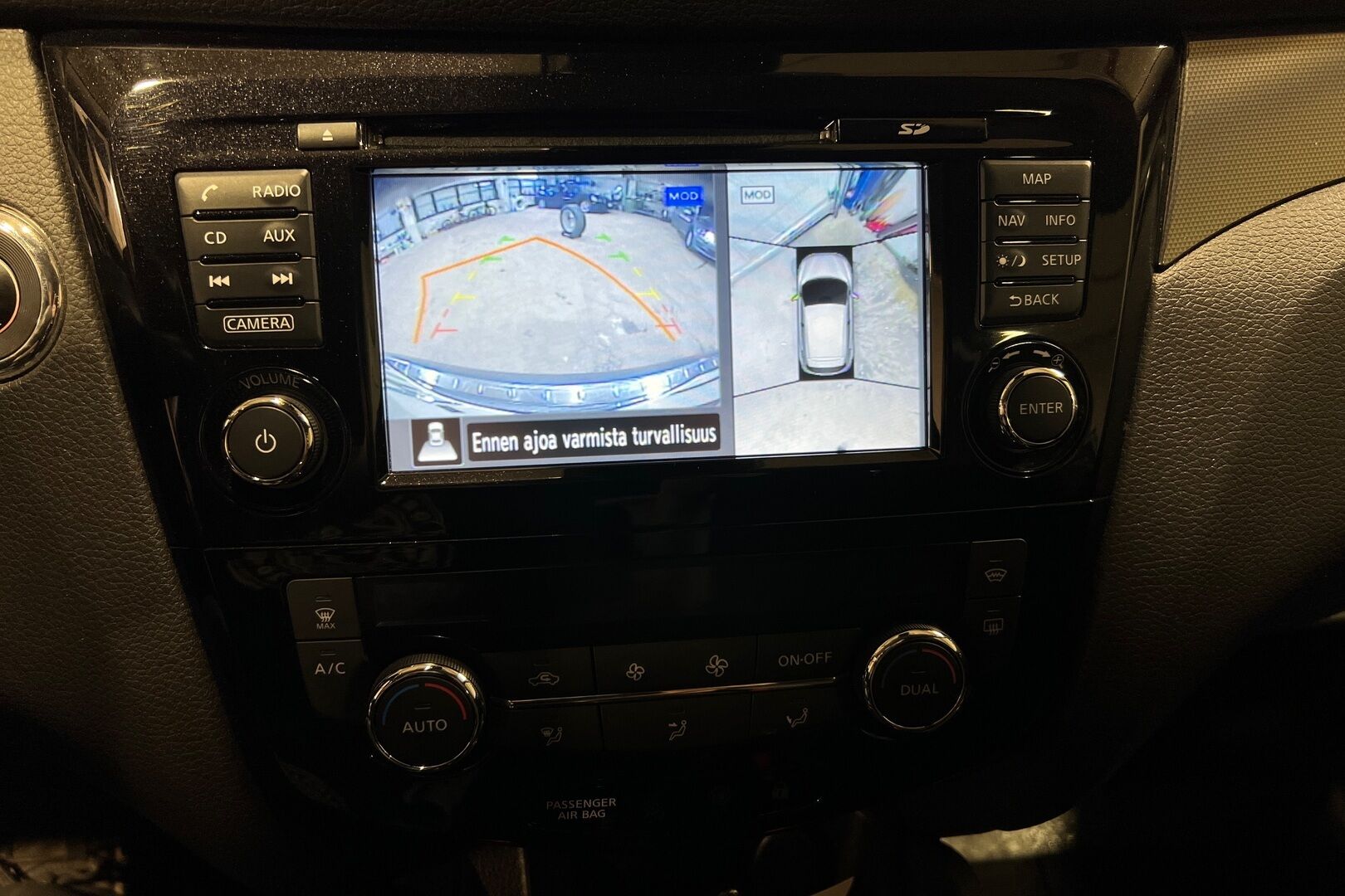 Nissan Qashqai iso kuva 17