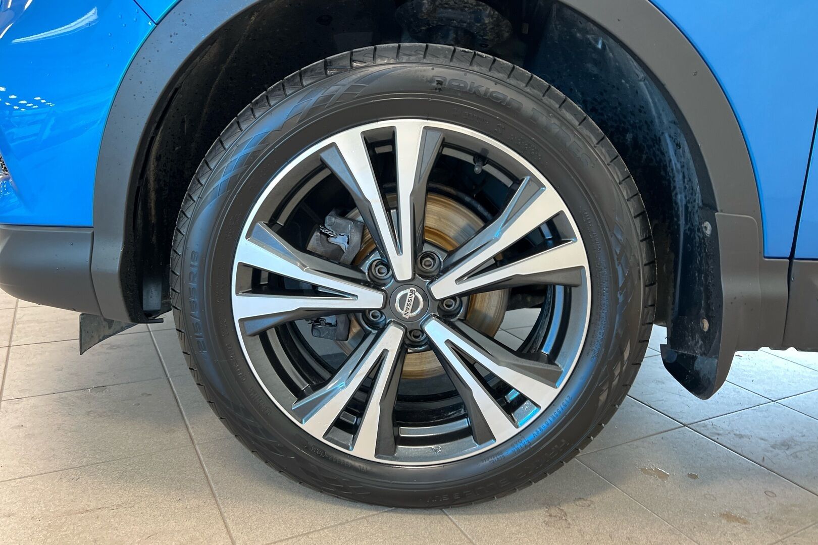 Nissan Qashqai iso kuva 10