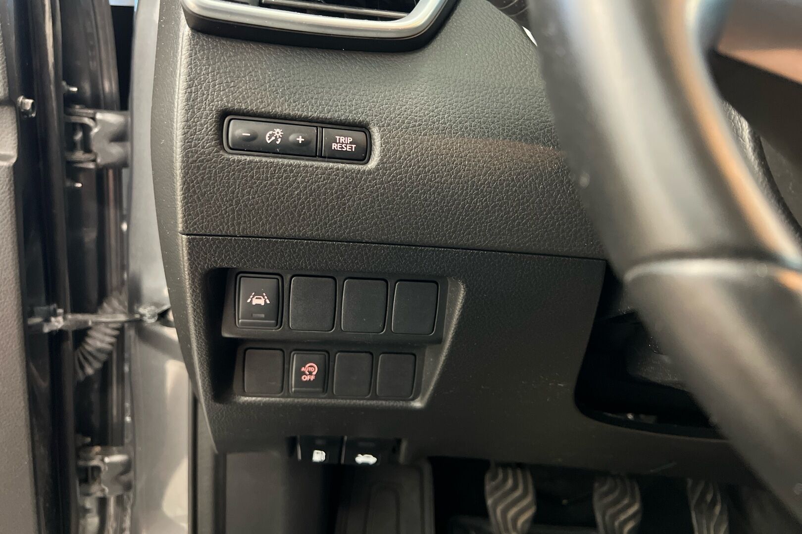 Nissan Qashqai iso kuva 17