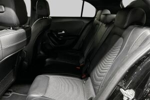 Mercedes-Benz A esikatselu 10