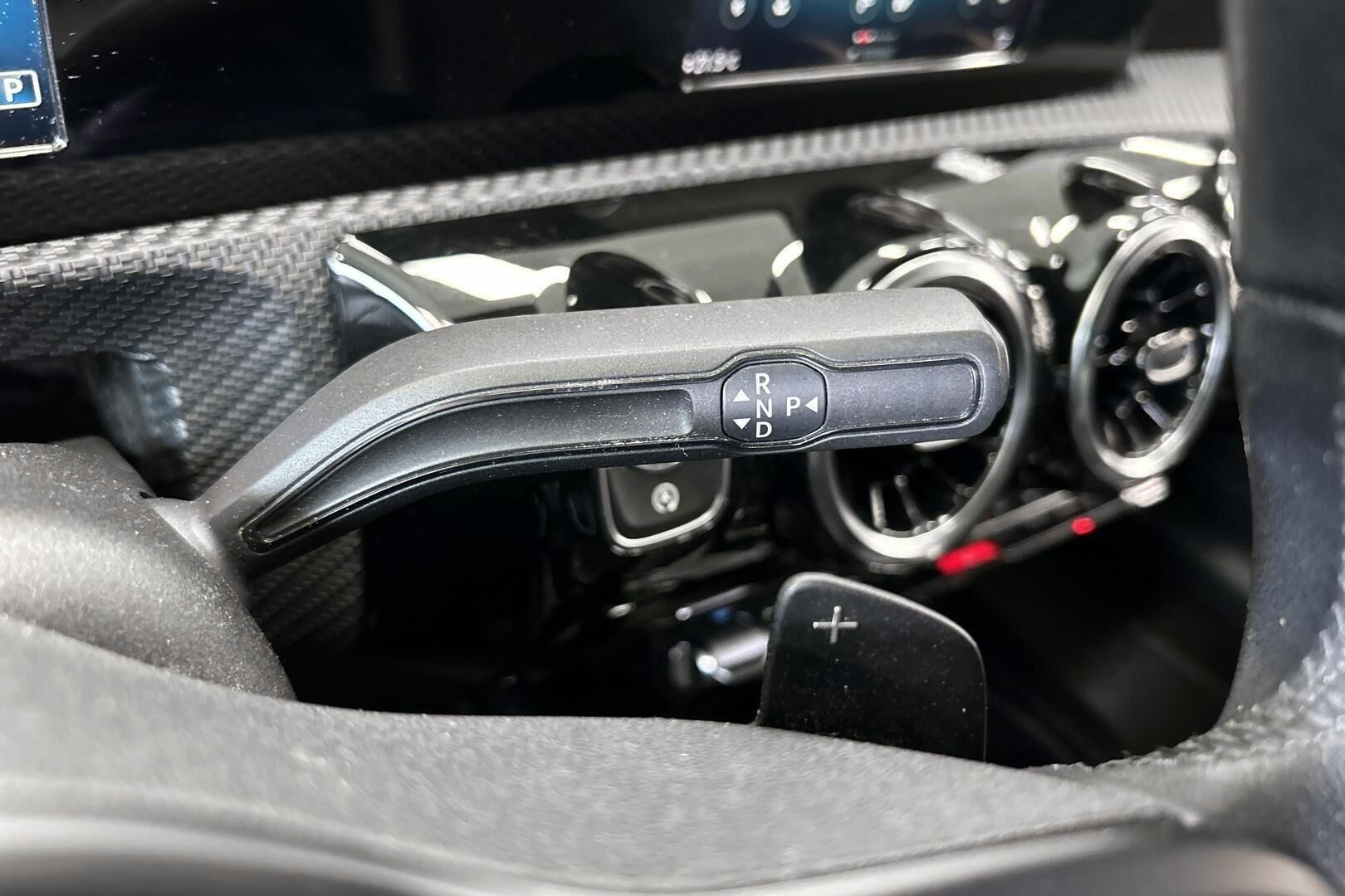 Mercedes-Benz A iso kuva 16