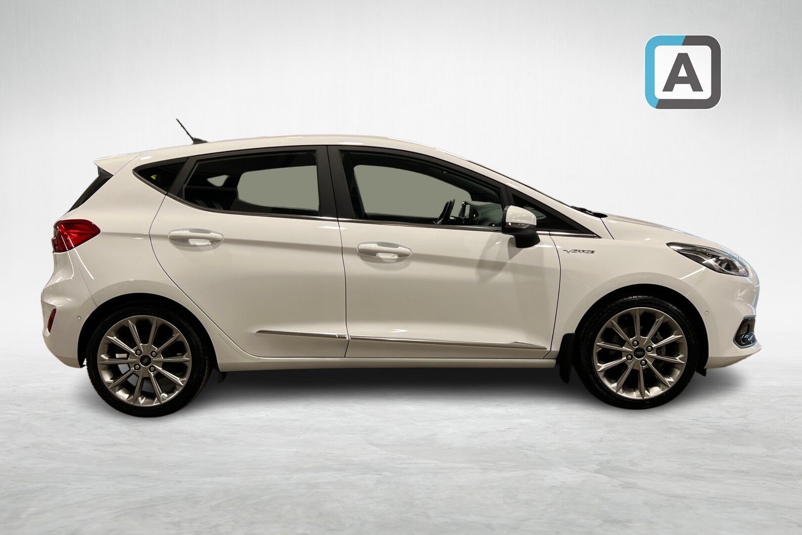 Ford Fiesta iso kuva 5