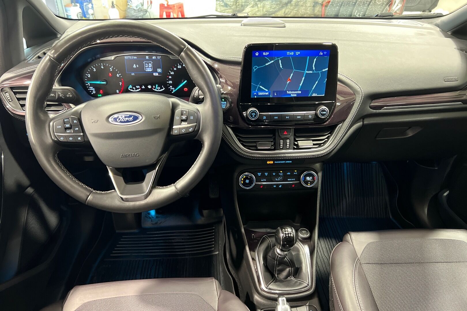 Ford Fiesta iso kuva 6