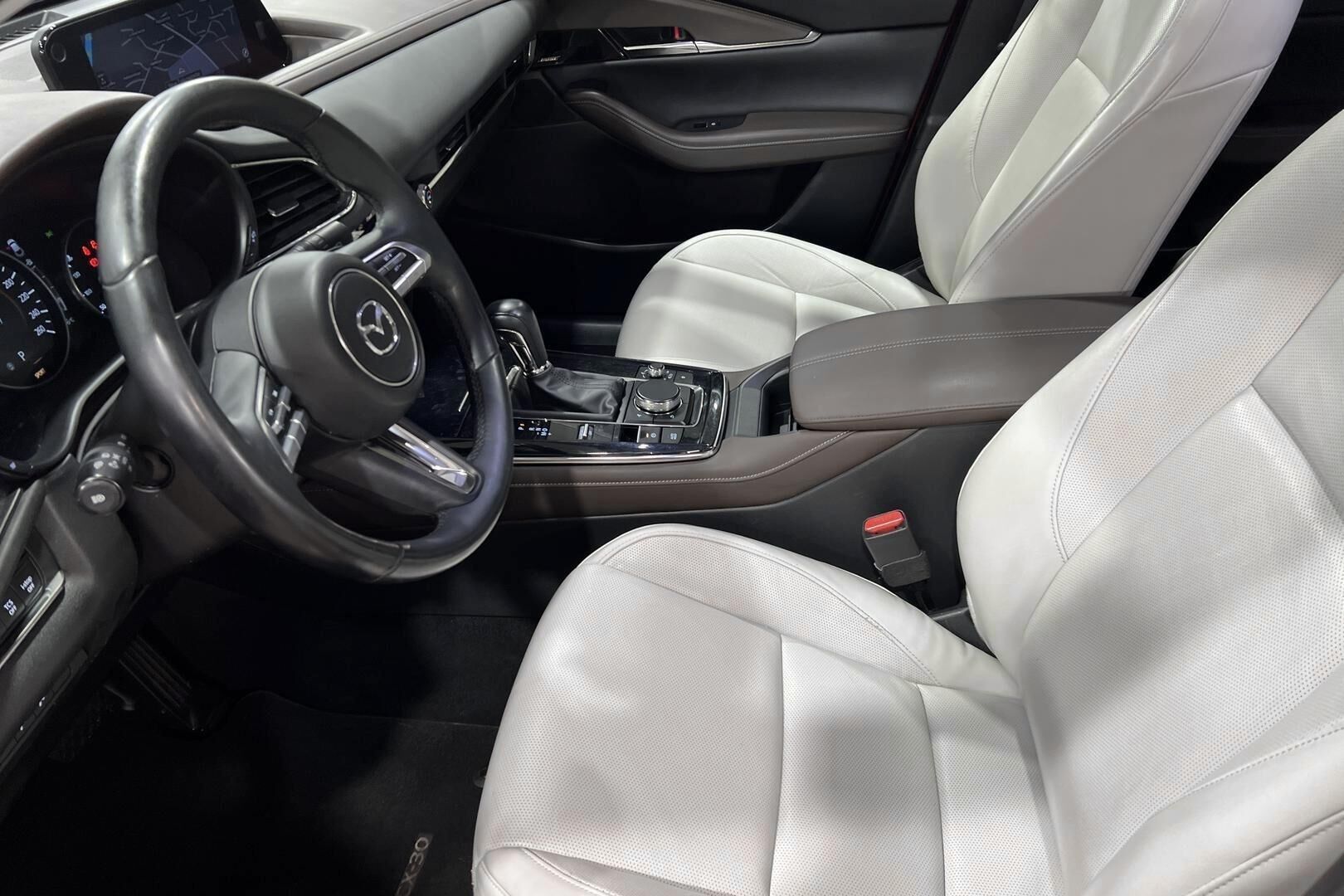 Mazda CX-30 iso kuva 9